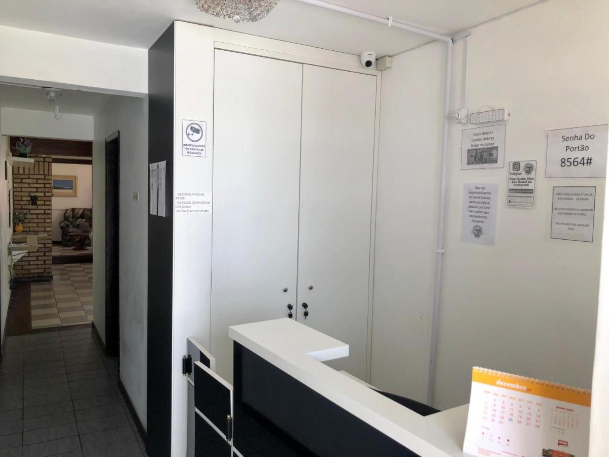 Quatro Ilhas Beach Hostel Bombinhas Eksteriør billede