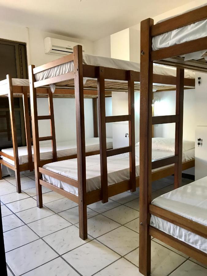 Quatro Ilhas Beach Hostel Bombinhas Eksteriør billede